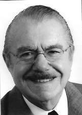 JOSÉ SARNEY