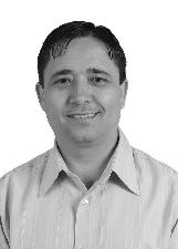LUÍS PROFIRO