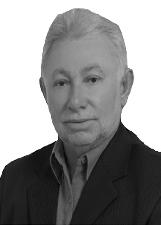 PATRÍCIO MAGALHÃES
