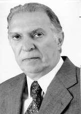 AMADEU GEARA