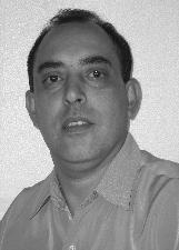CARLOS MORENO