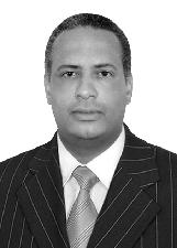 DR ROBSON CARVALHO