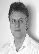 DR. ÁLVARO CAMARINHA