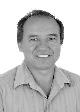 CLAUDINHO