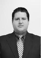 AMADO QUINTON