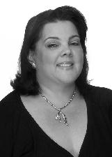 CLAUDIA MURARA MAHFUD