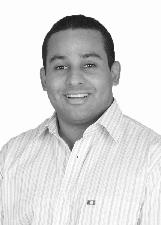 DURVAL SANTANA