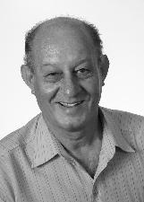 ERNESTO BRINDES