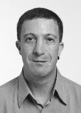 ADRIANO PIQUIRA
