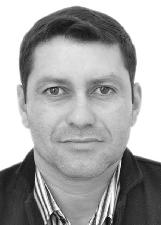 ELIANDRO ZÓIO 