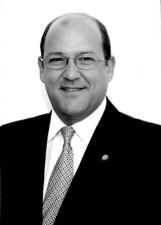 ZECA MENEZES