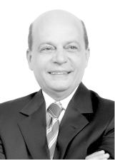 ROBERTO SANTIAGO