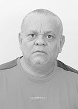 CARLOS MUNIZ