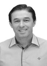 ARMSTRONG CUNHA