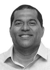 REGINALDO MOURA