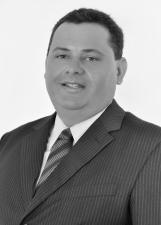 ELVIS MORENO