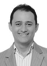 LUCIANO LEONEL