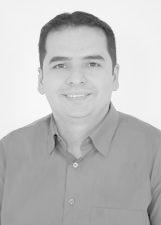 DR CESAR