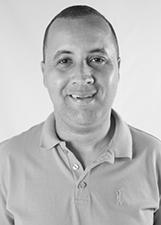 LUIS HENRIQUE TIQUIN