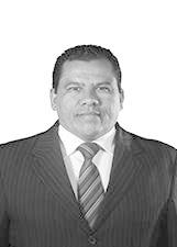 ADRIANO OLIVEIRA GRANDES IDEIA