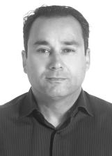 DOUGLAS DAMIANI