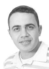 DOUGLAS ASSIS