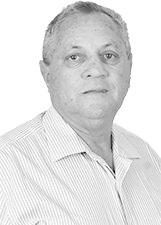 MILTON DIAS