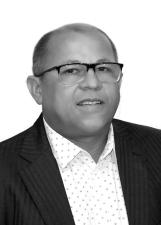 DEDÉ GOMES