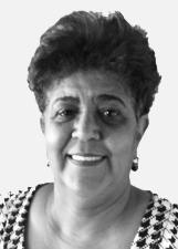 ELOÍSA AQUINO