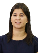 ALINE TAVARES