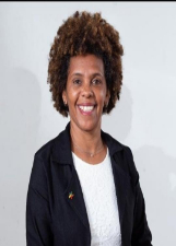 BARBARA TRINDADE