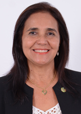 DRA ARIANA GUSMÃO