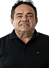 ADRIANO TIRADENTES