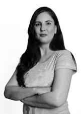 PAULA COLARES