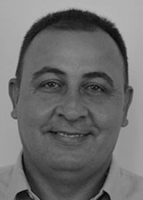 DOMINGOS CARNEIRO