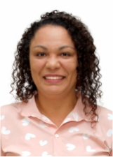CLÁUDIA SANTOS