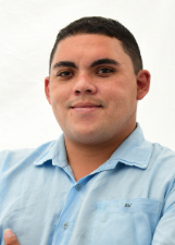 ANDRÉ VICENTE