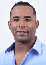 PASTOR LEO