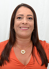ADRIANA AZEVEDO