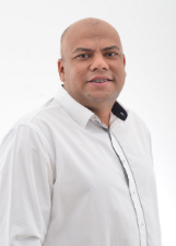 GUTO PINHEIRO
