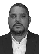 CARLOS XAVIER