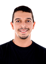 LYNDENBERG GENUINO MOREIRA