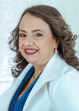 MÔNICA