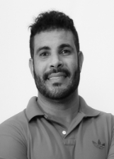 TOM AZEVEDO
