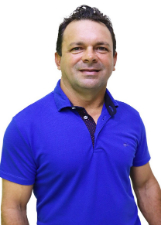 CARLOS CESAR