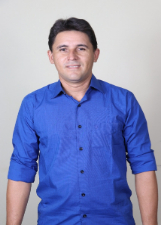 CESAR DO ARINEAS