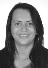 ANDRÉIA TUPPERWARE
