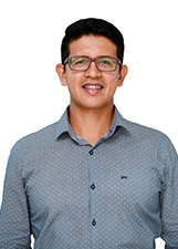 DR. GILDEON SOUSA