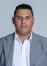 DANIEL OLIVEIRA