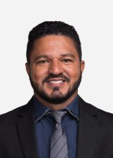 CHARLES MADUREIRA DA VAN